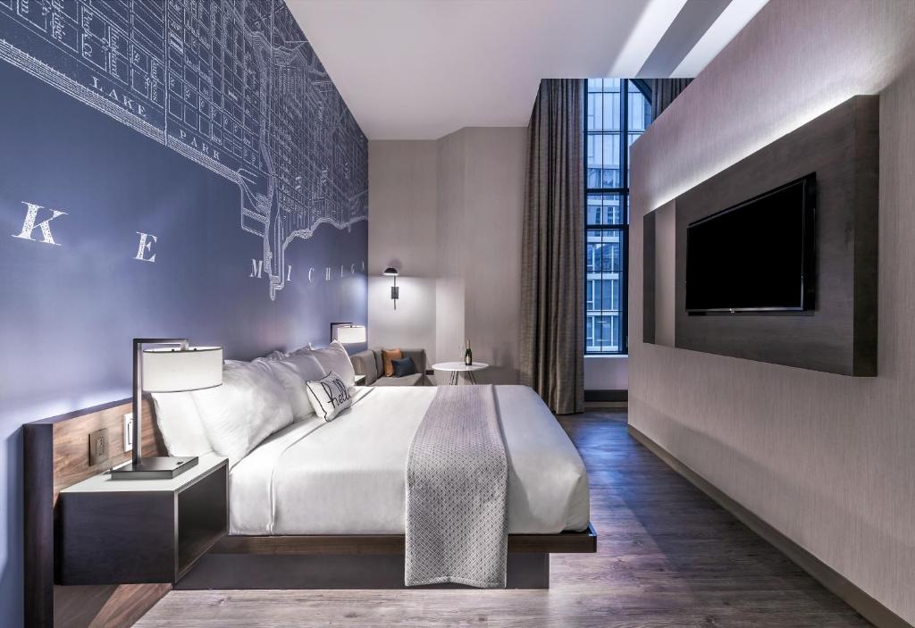 Cambria Hotel Chicago Loop Theatre District